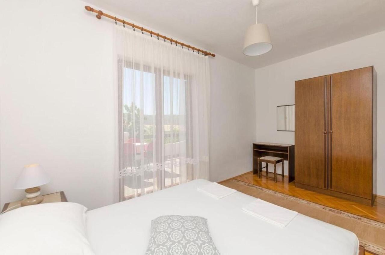 Apartments Spavalo Pag Town Dış mekan fotoğraf
