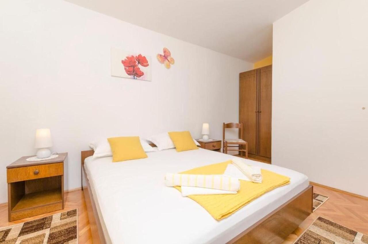 Apartments Spavalo Pag Town Dış mekan fotoğraf