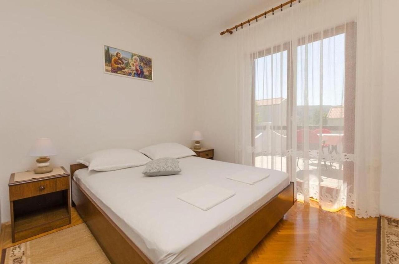 Apartments Spavalo Pag Town Dış mekan fotoğraf