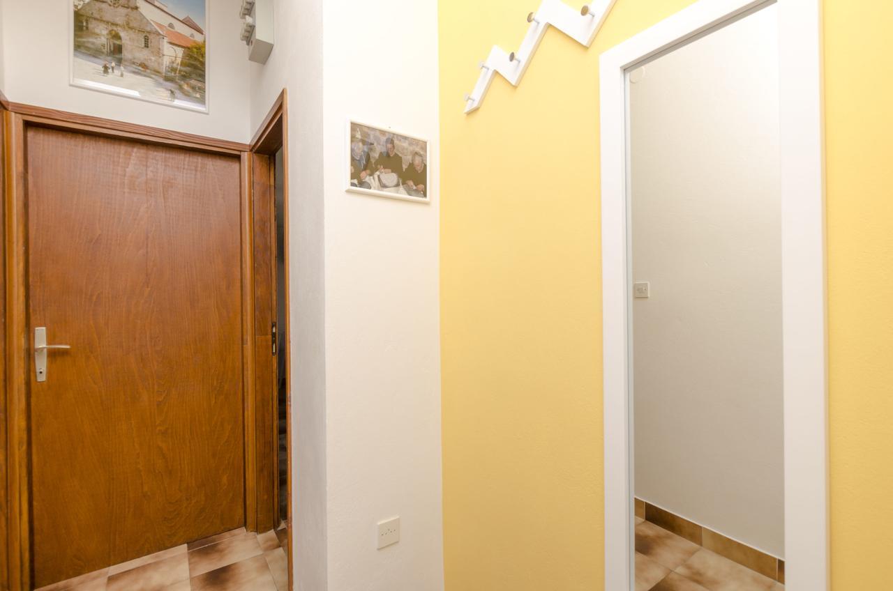 Apartments Spavalo Pag Town Dış mekan fotoğraf