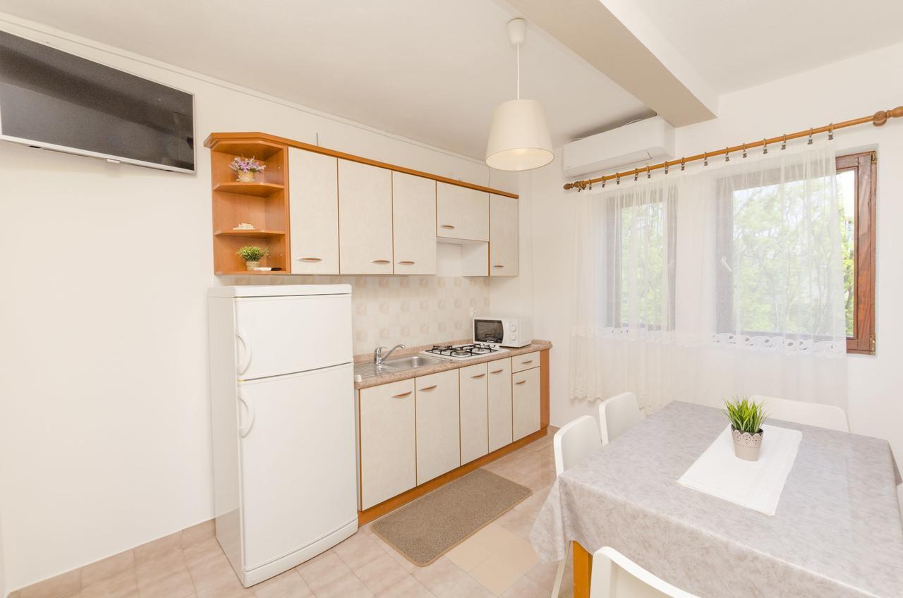 Apartments Spavalo Pag Town Dış mekan fotoğraf