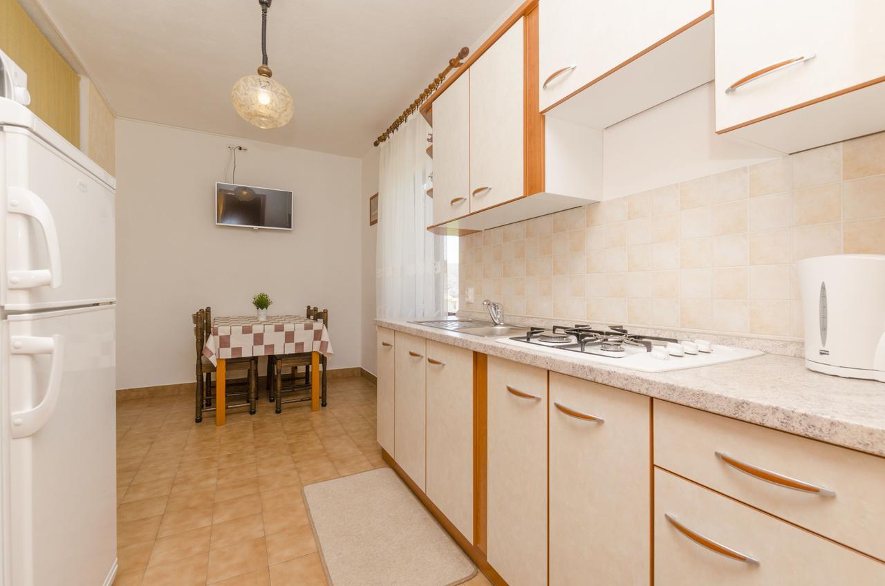 Apartments Spavalo Pag Town Dış mekan fotoğraf