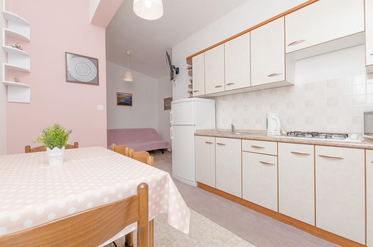 Apartments Spavalo Pag Town Dış mekan fotoğraf