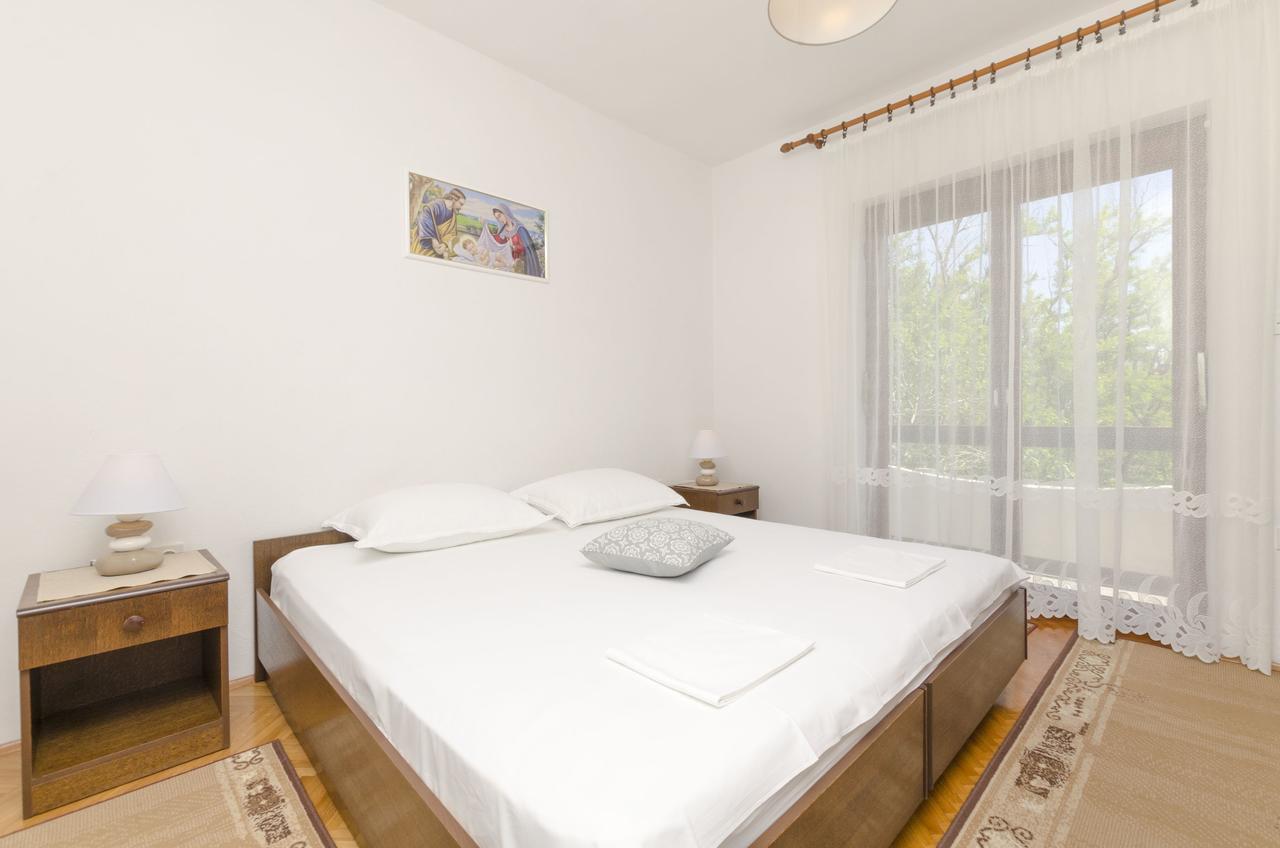 Apartments Spavalo Pag Town Dış mekan fotoğraf